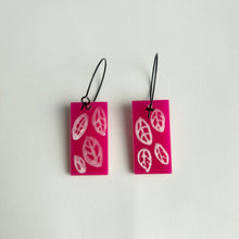 Load image into Gallery viewer, Acrylic Dot and Leaf Reversible Earrings
